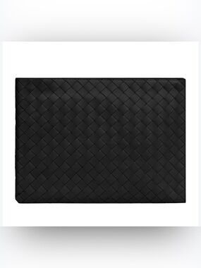 Bottega Venetia Intrecciato BlackLeather Pouch